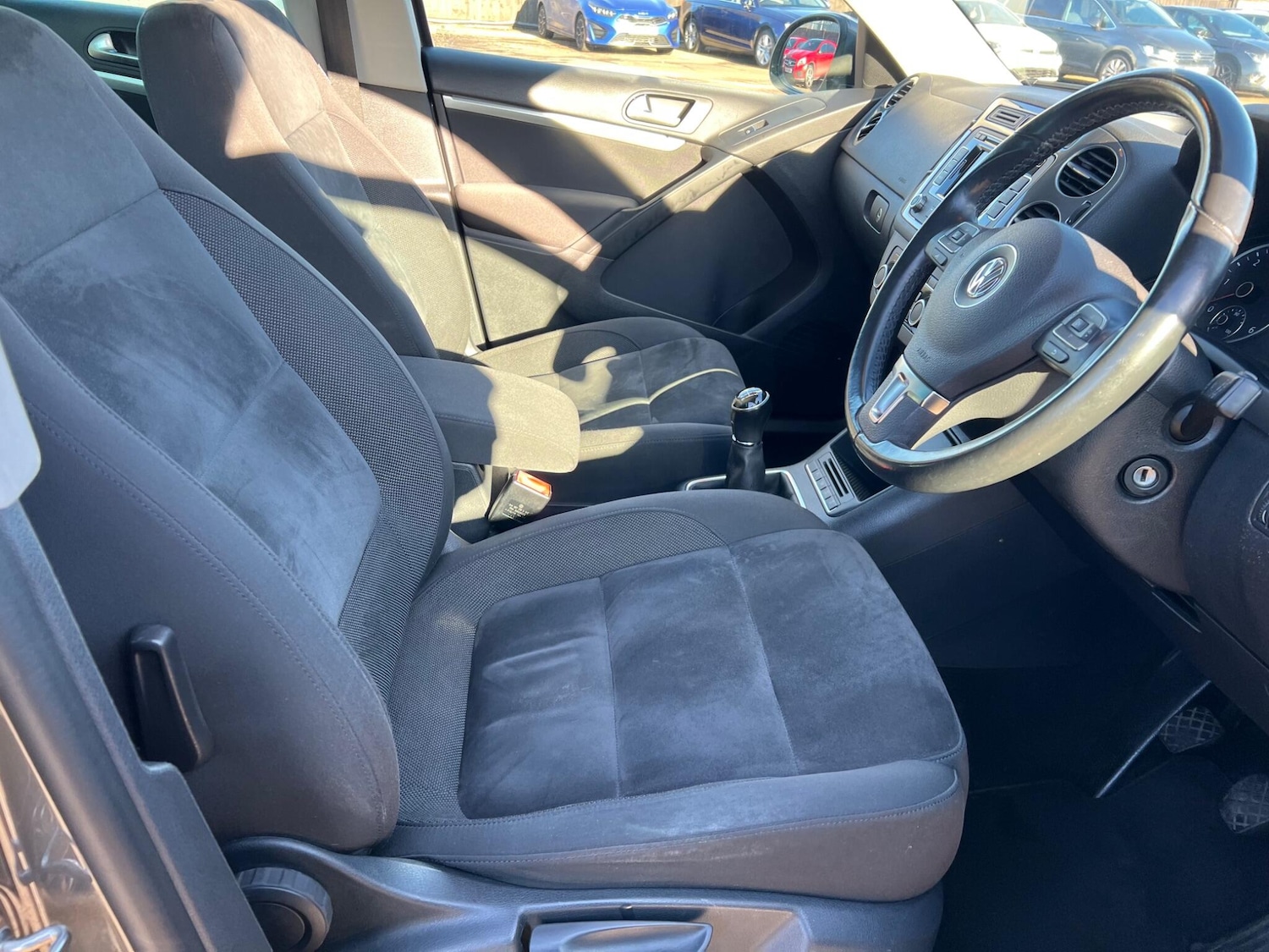 Used Volkswagen Tiguan 2015 for sale - 76991999: Photo 13