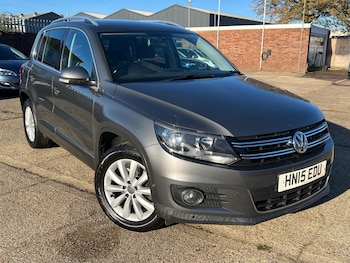 Used Volkswagen Tiguan 2015 for sale - 76991999: Photo