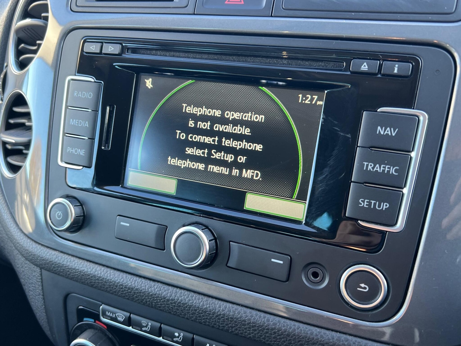 Used Volkswagen Tiguan 2015 for sale - 76991999: Photo 24