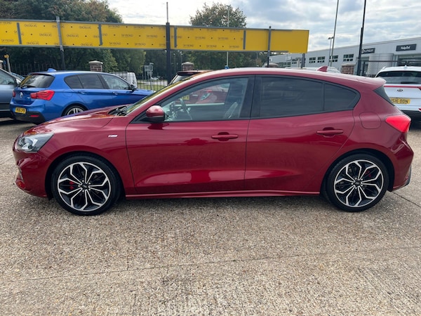 Used Ford Focus 2019 for sale - 76259333: Photo 4