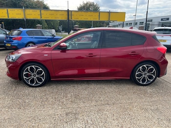 Used Ford Focus 2019 for sale - 76259333: Photo 4