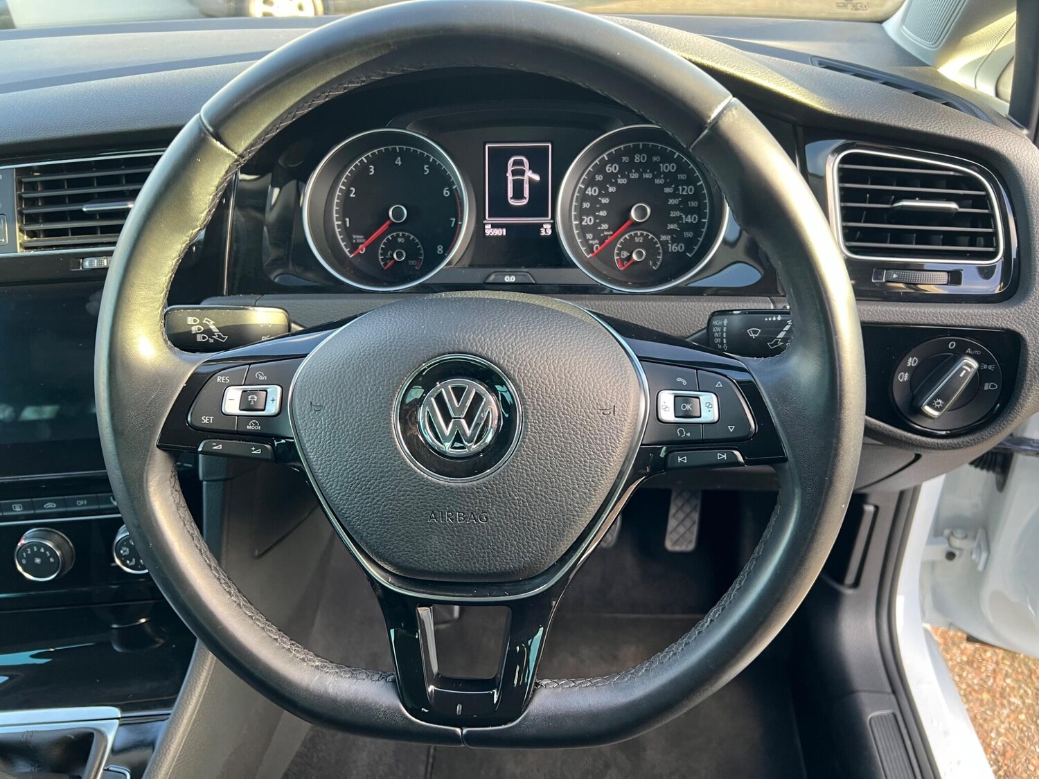 Used Volkswagen Golf 2017 for sale - 77575128: Photo 15