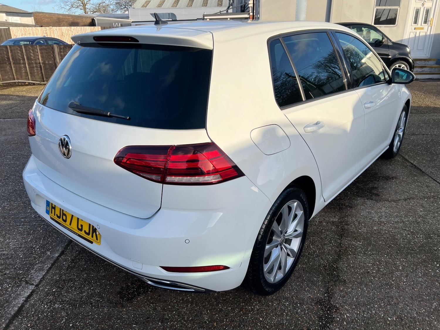 Used Volkswagen Golf 2017 for sale - 77575128: Photo 7