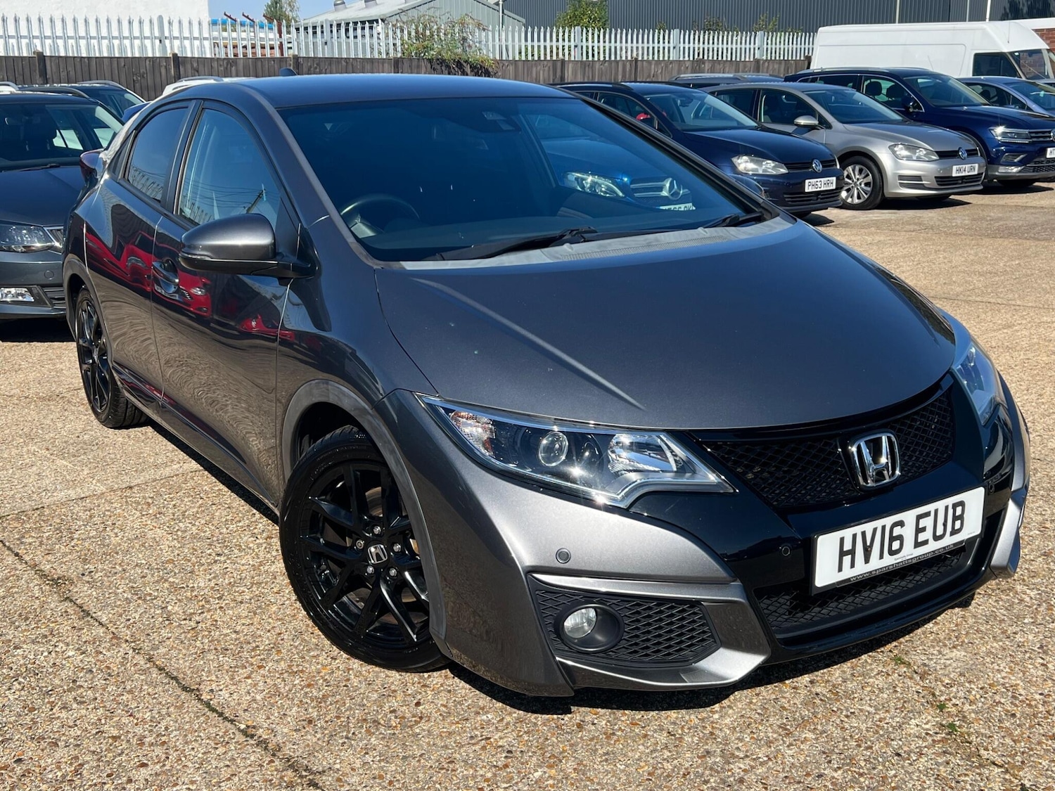 Used Honda Civic 2016 for sale - 76152149: Photo 1