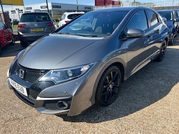Used Honda Civic 2016 for sale - 76152149: Photo 3