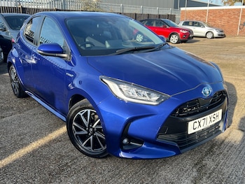 Used Toyota Yaris 2021 for sale - 76714717: Photo