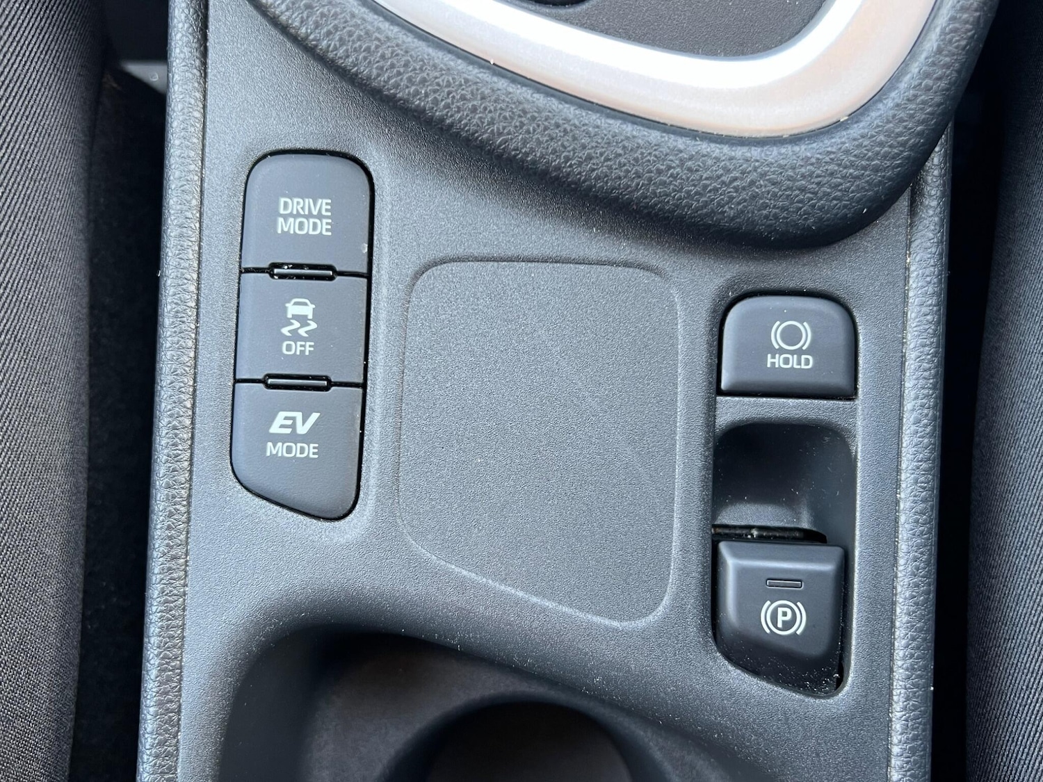 Used Toyota Yaris 2021 for sale - 76714717: Photo 29