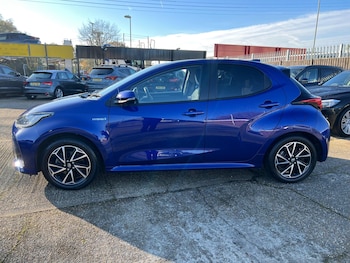 Used Toyota Yaris 2021 for sale - 76714717: Photo