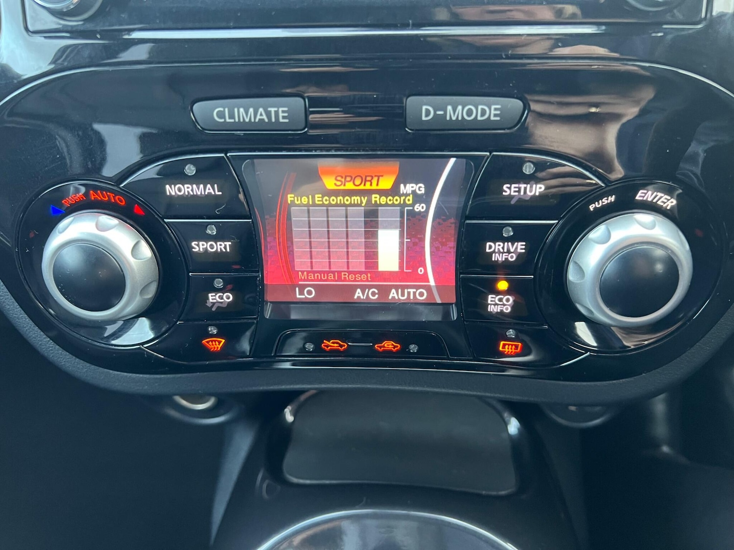 Used Nissan Juke for sale - 77626193: Photo 24