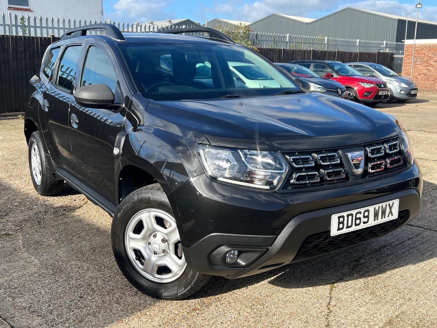 Used Dacia Duster 2019 for sale - 76388033: Photo 1