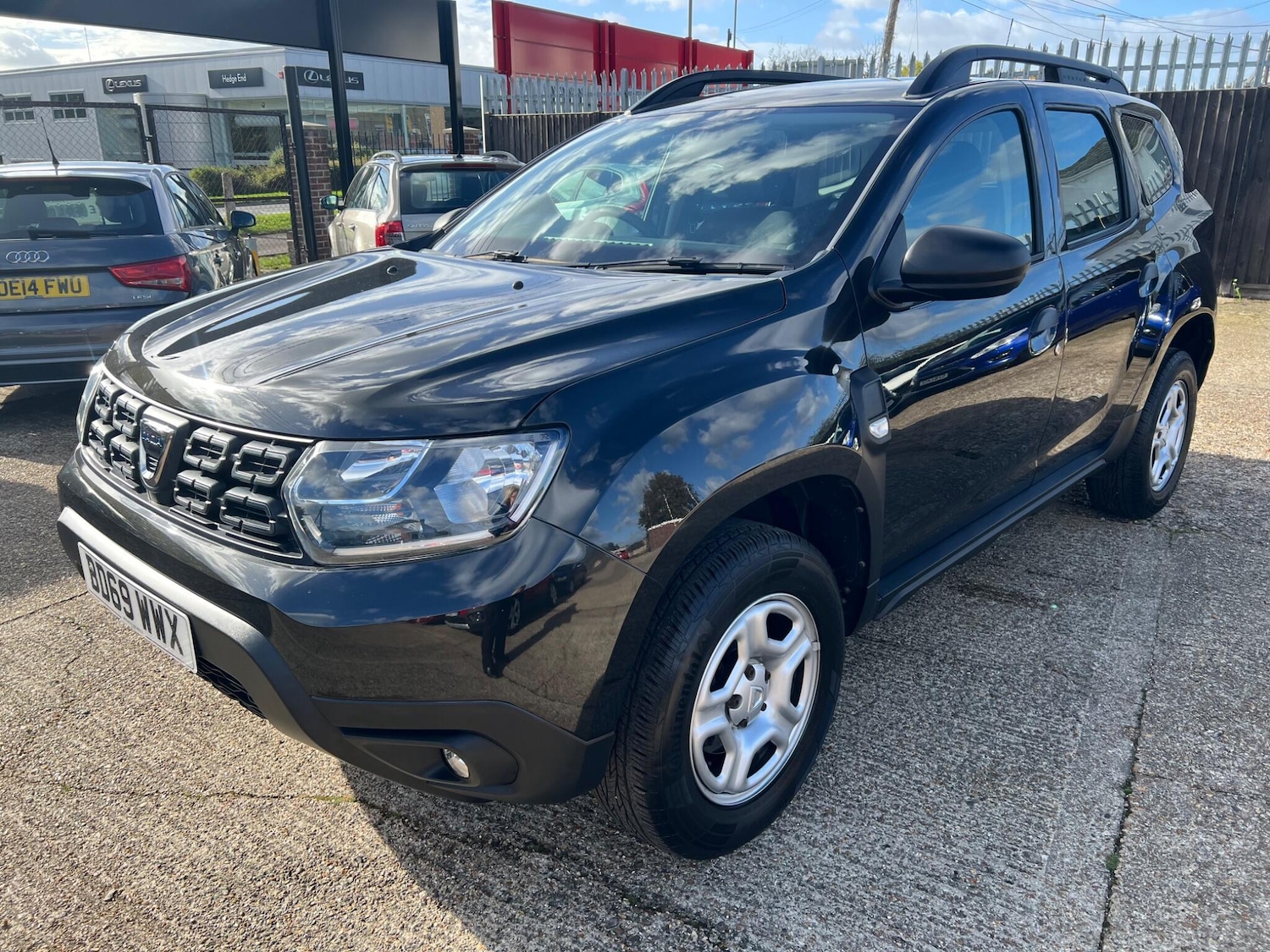Used Dacia Duster 2019 for sale - 76388033: Photo 3