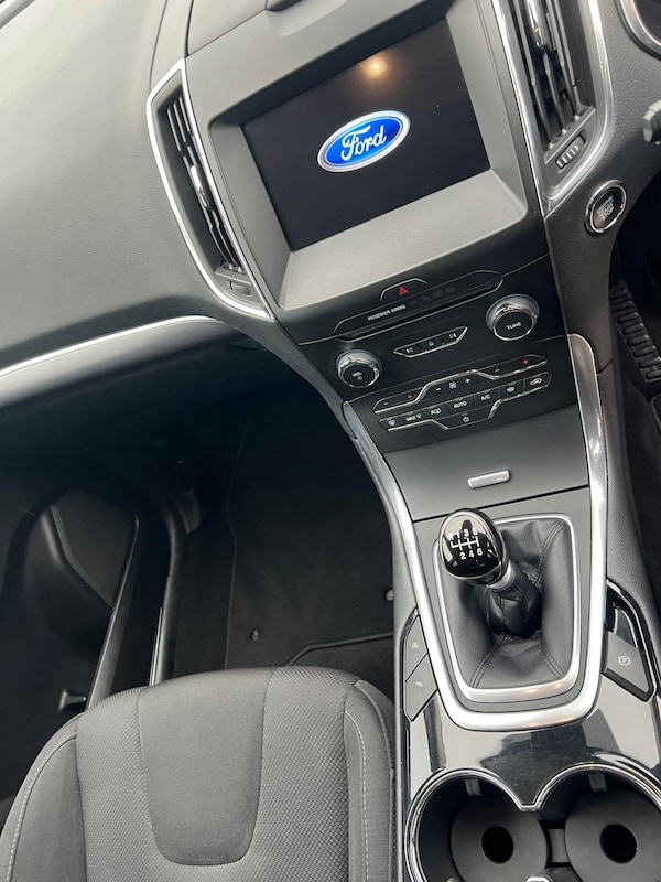 Used Ford S-Max 2018 for sale - 76283347: Photo 29