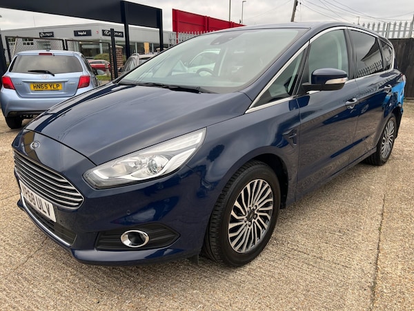 Used Ford S-Max 2018 for sale - 76283347: Photo 3