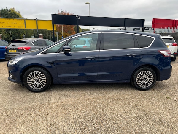 Used Ford S-Max 2018 for sale - 76283347: Photo 4