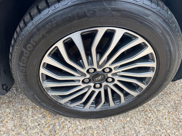 Used Ford S-Max 2018 for sale - 76283347: Photo 9