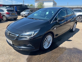 Used Vauxhall Astra 2017 for sale - 79292758: Photo