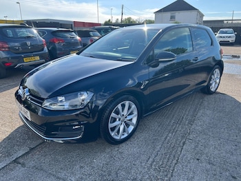 Used Volkswagen Golf 2014 for sale - 78622182: Photo