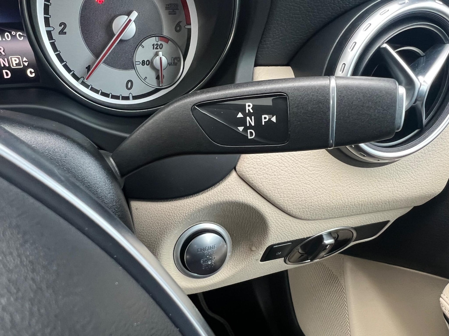 Used Mercedes-Benz GLA 2016 for sale - 76772253: Photo 19