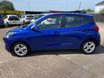 Used Hyundai i10 2021 for sale - 78911682: Photo