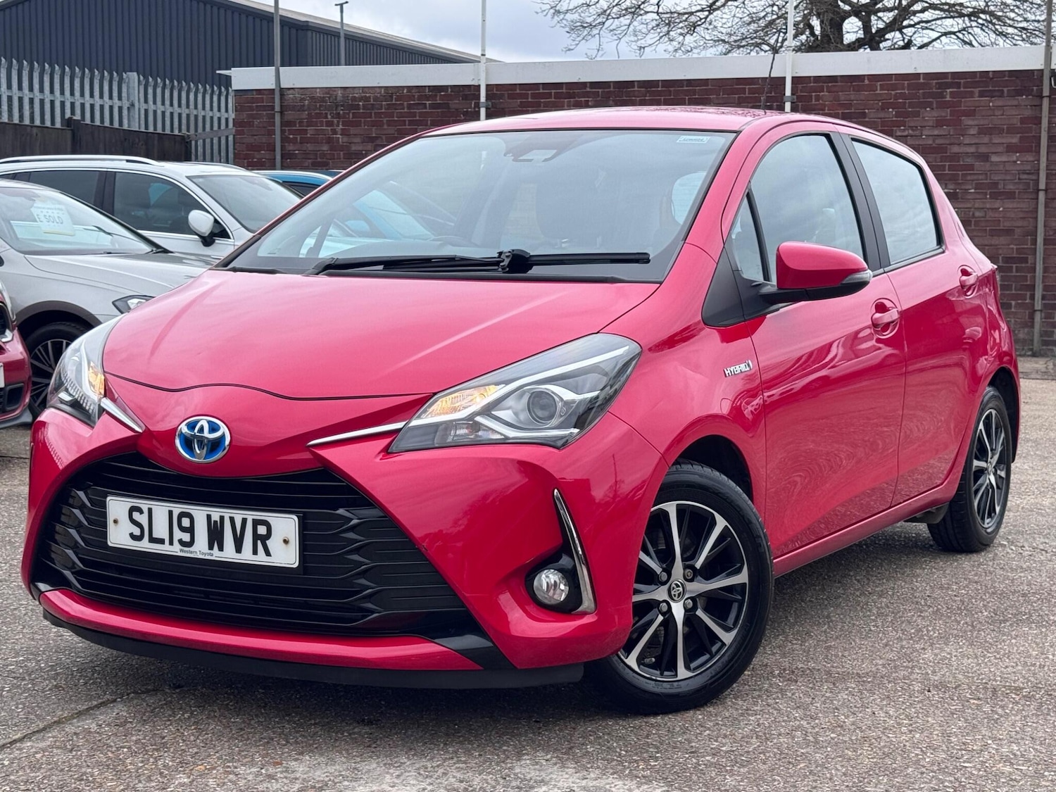 Used Toyota Yaris 2019 for sale - 78184345: Photo 2