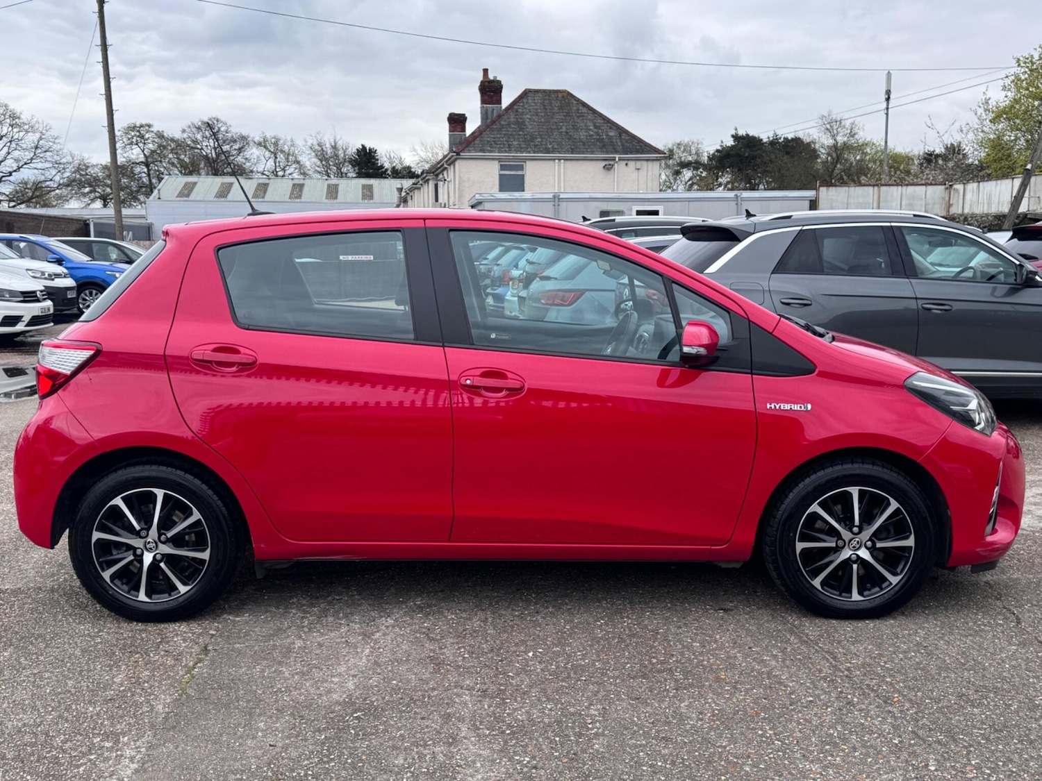 Used Toyota Yaris 2019 for sale - 78184345: Photo 3