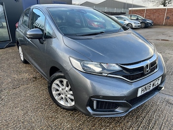 Used Honda Jazz 2018 for sale - 77469320: Photo