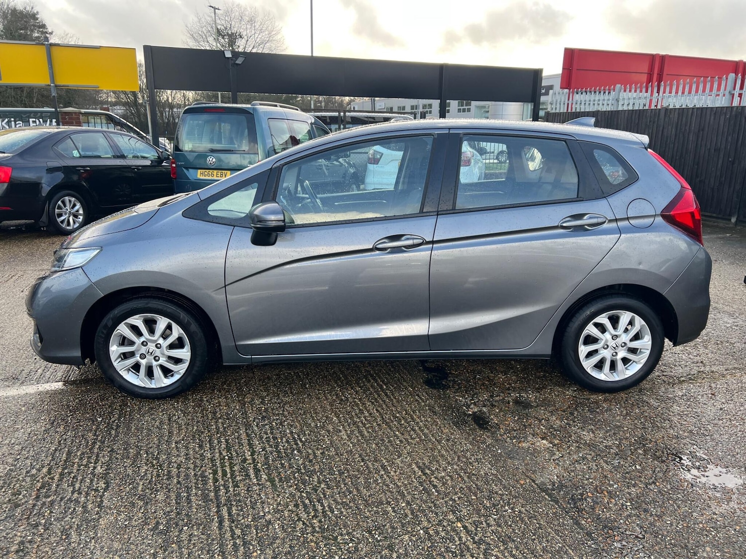 Used Honda Jazz 2018 for sale - 77469320: Photo 4