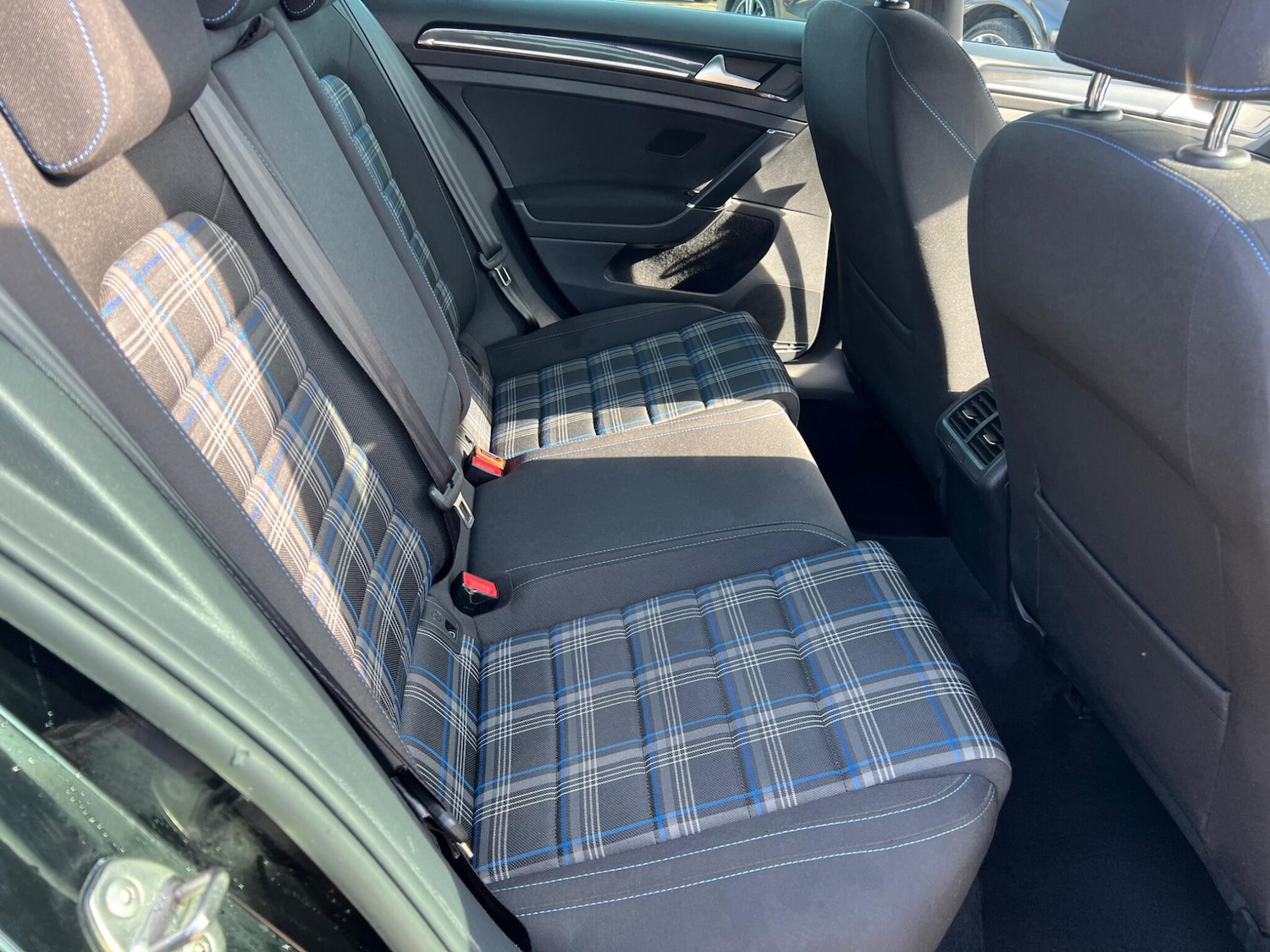 Used Volkswagen Golf 2016 for sale - 77957186: Photo 12