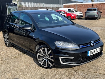 Used Volkswagen Golf 2016 for sale - 77957186: Photo