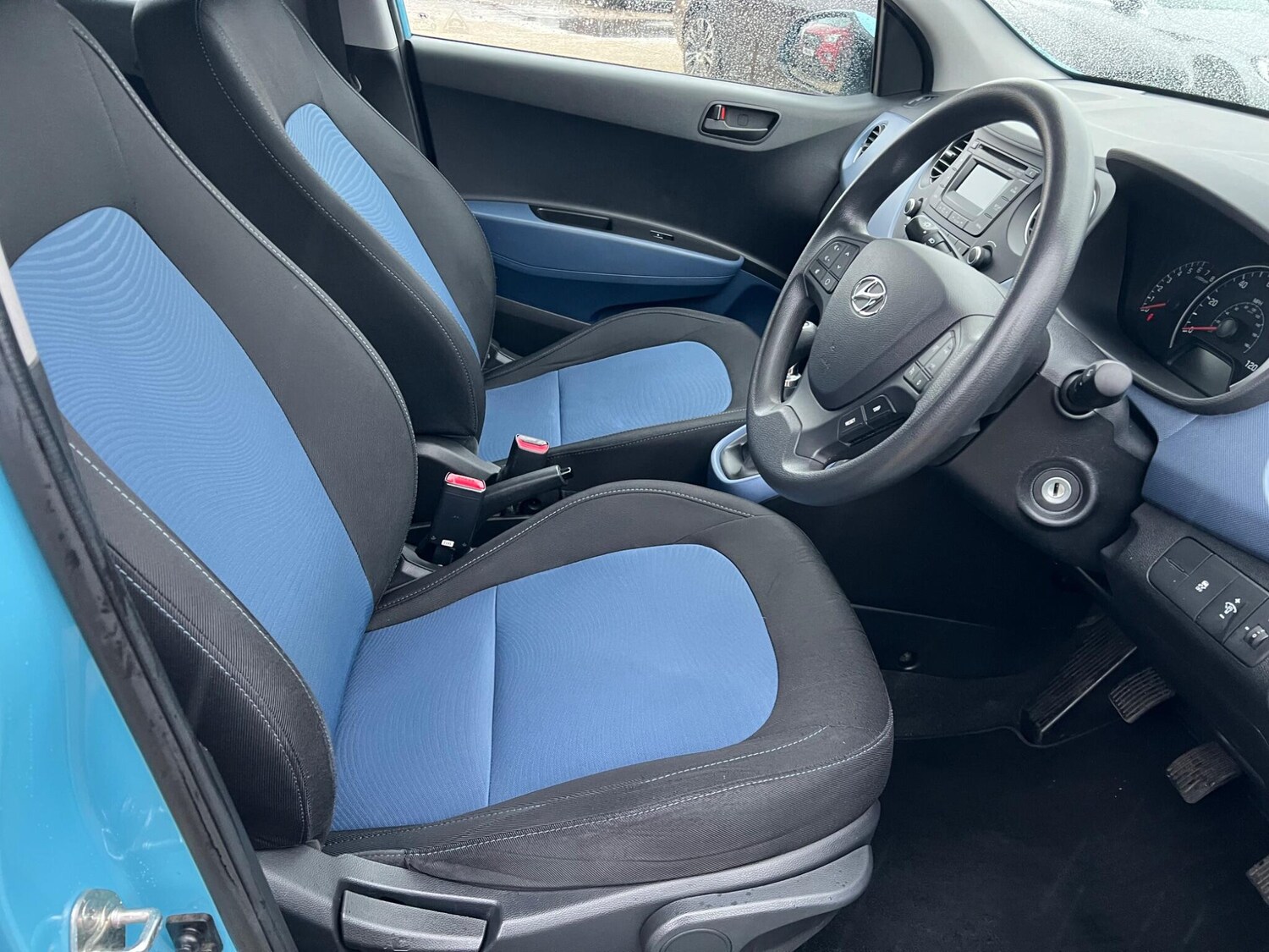 Used Hyundai i10 2014 for sale - 77510566: Photo 11