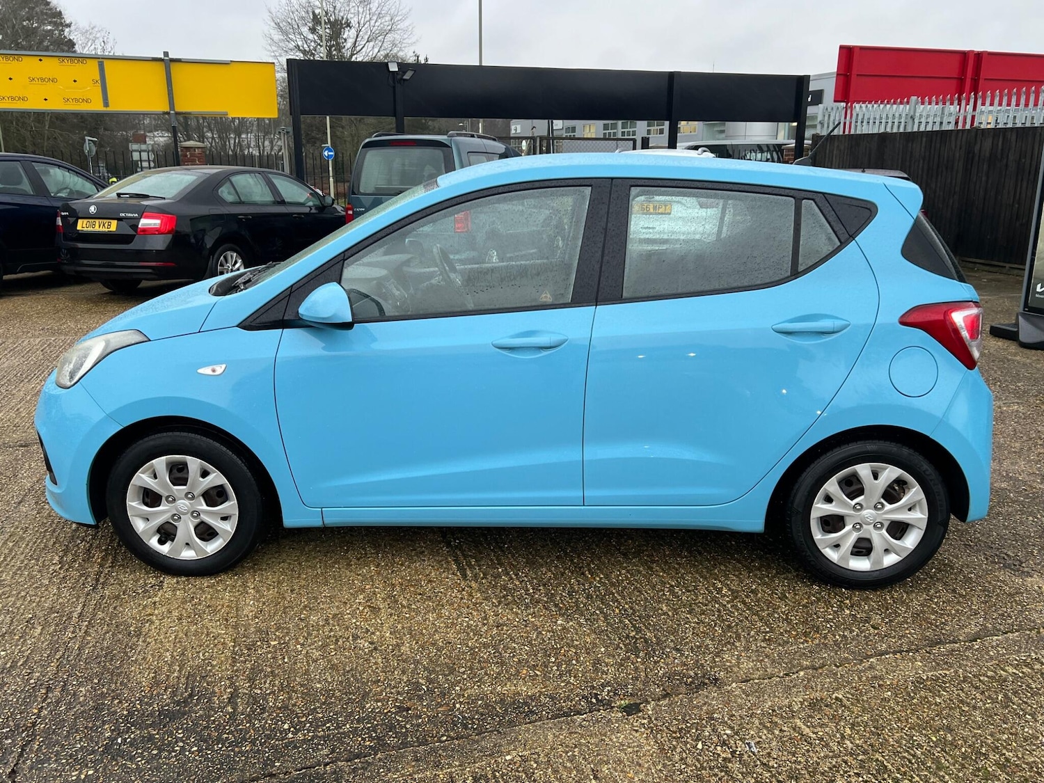 Used Hyundai i10 2014 for sale - 77510566: Photo 4