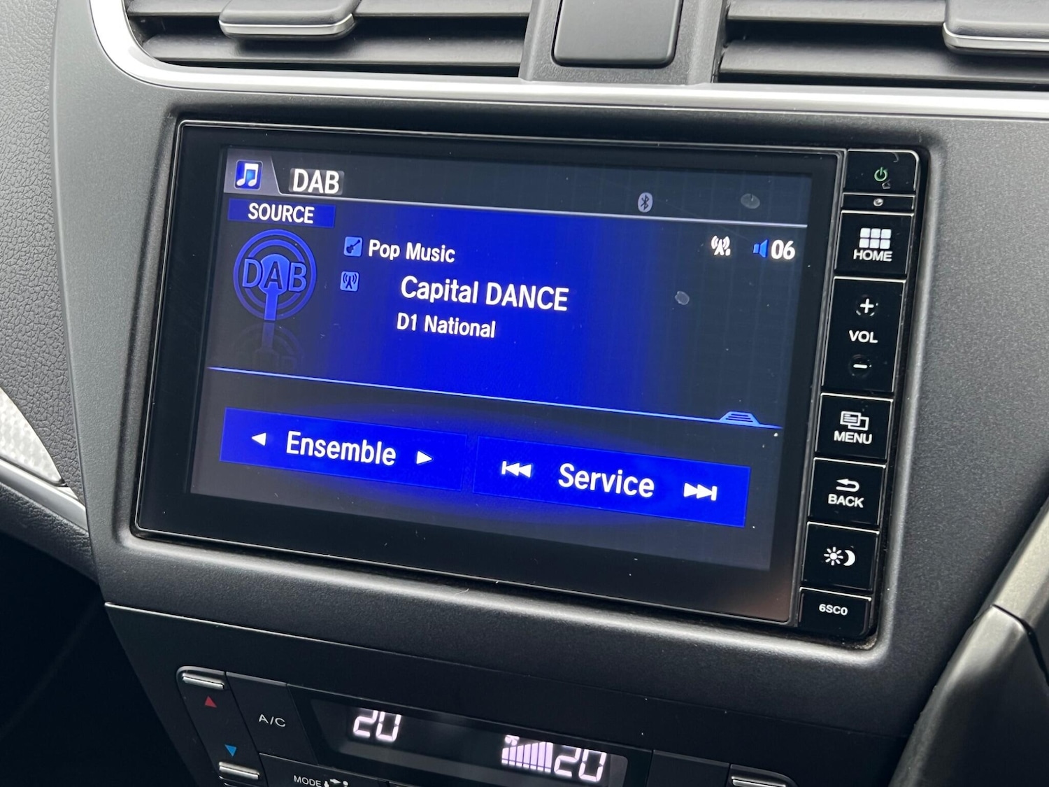 Used Honda Civic 2015 for sale - 76926132: Photo 26