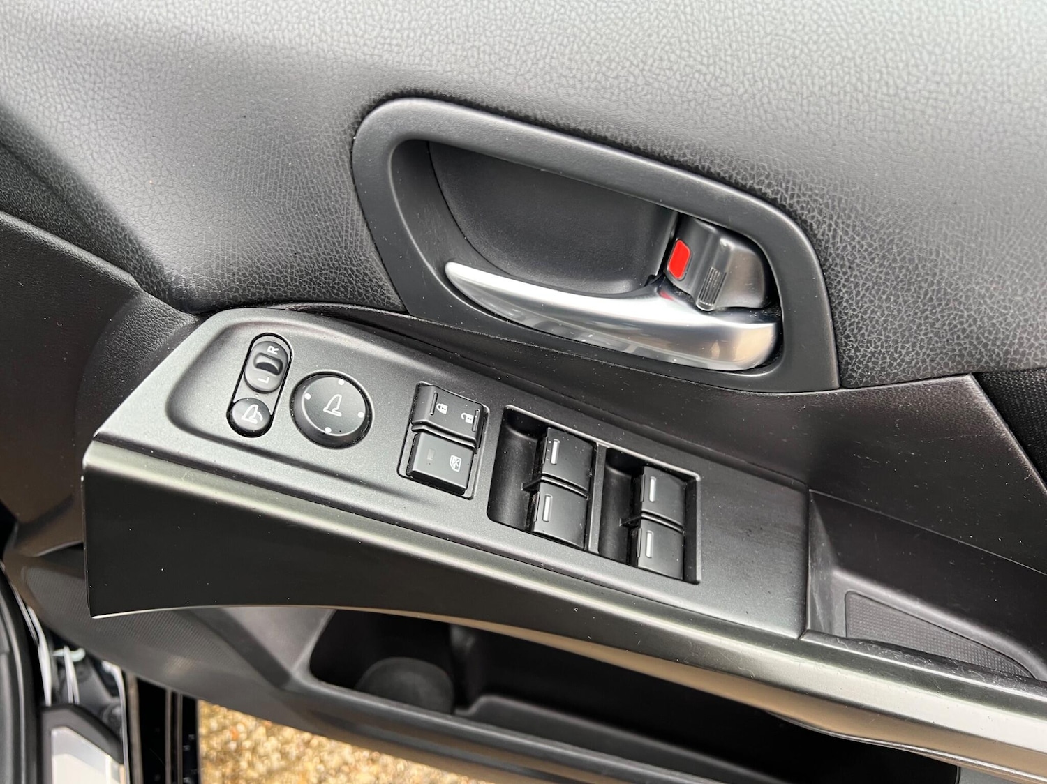 Used Honda Civic 2015 for sale - 76926132: Photo 30