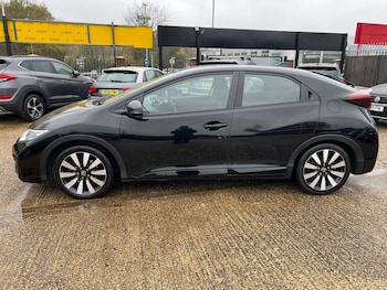 Used Honda Civic 2015 for sale - 76926132: Photo