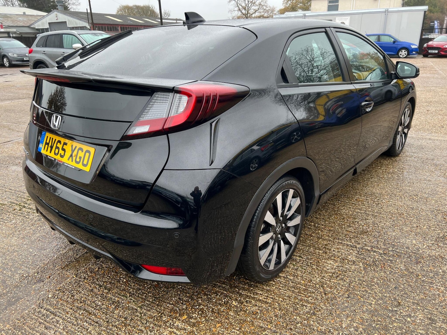 Used Honda Civic 2015 for sale - 76926132: Photo 7