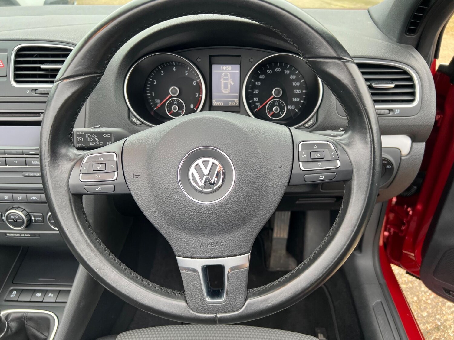 Used Volkswagen Golf 2014 for sale - 77723539: Photo 14