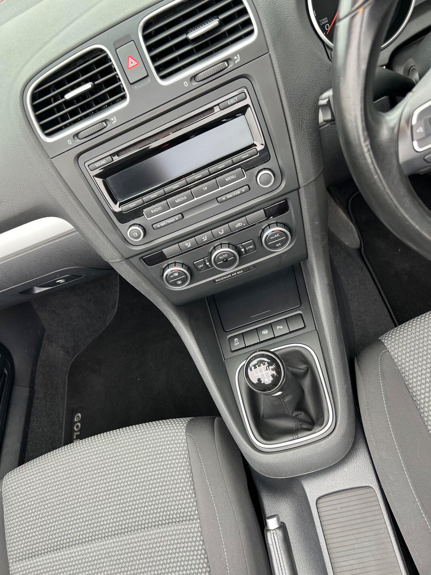 Used Volkswagen Golf 2014 for sale - 77723539: Photo 22