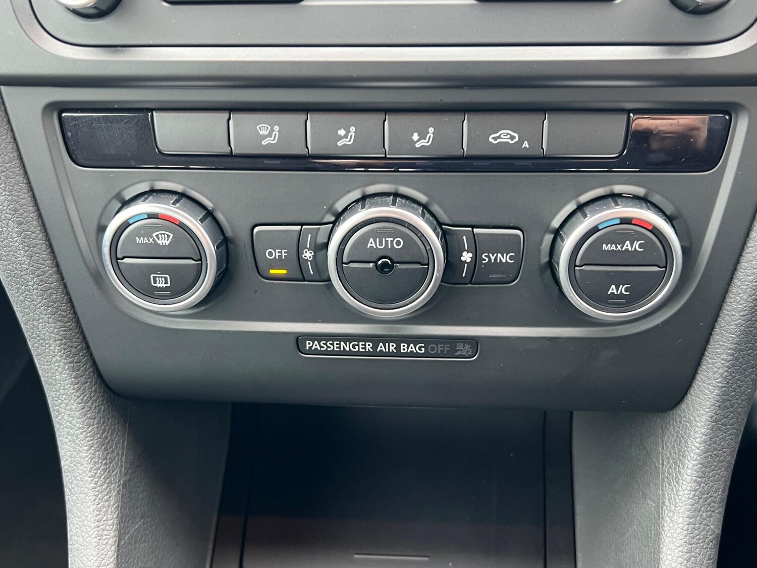 Used Volkswagen Golf 2014 for sale - 77723539: Photo 23