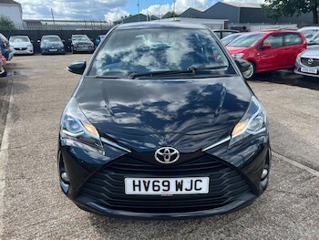 Used Toyota Yaris 2019 for sale - 78866397: Photo