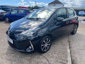 Used Toyota Yaris 2019 for sale - 78866397: Photo