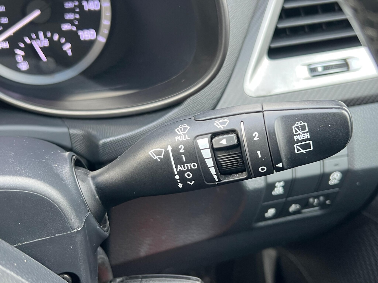 Used Hyundai Santa Fe 2017 for sale - 76561690: Photo 20