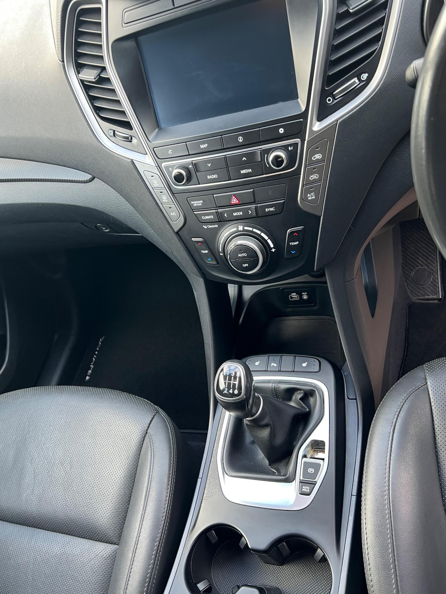 Used Hyundai Santa Fe 2017 for sale - 76561690: Photo 26