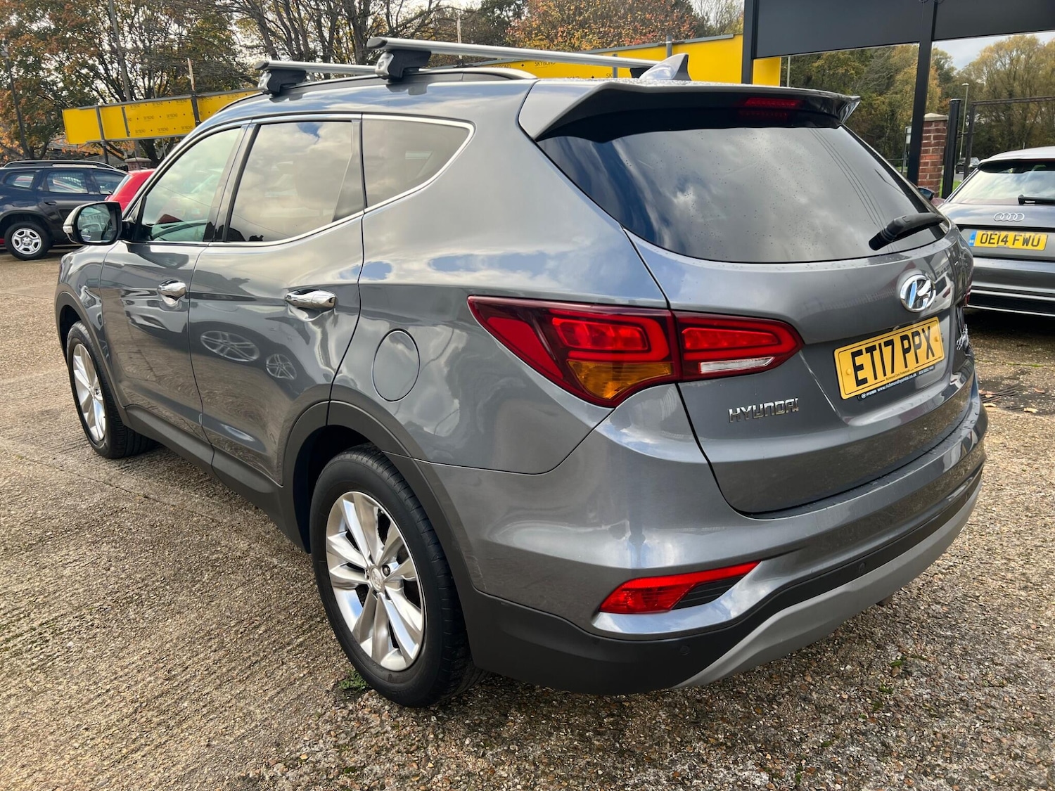 Used Hyundai Santa Fe 2017 for sale - 76561690: Photo 5