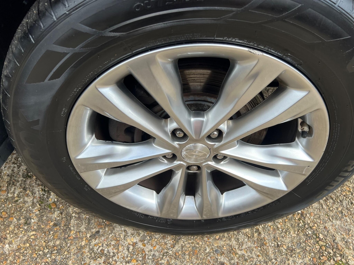 Used Hyundai Santa Fe 2017 for sale - 76561690: Photo 9