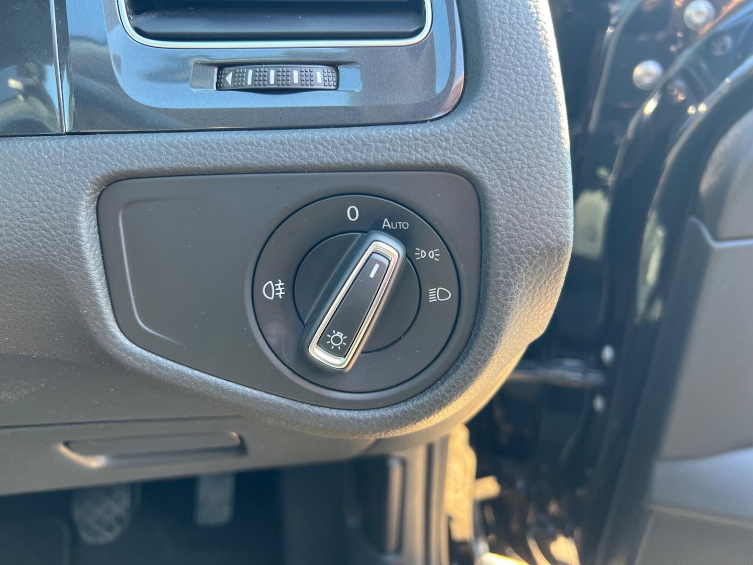 Used Volkswagen Golf 2017 for sale - 78034689: Photo 29