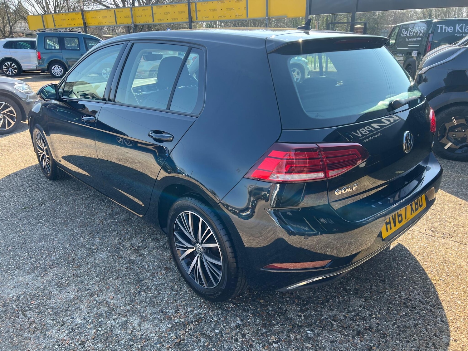 Used Volkswagen Golf 2017 for sale - 78034689: Photo 5