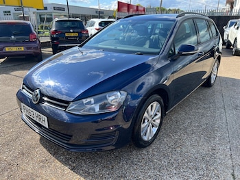Used Volkswagen Golf 2013 for sale - 76059676: Photo