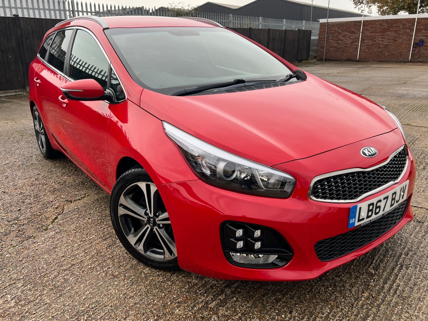 Used Kia Ceed 2018 for sale - 76485823: Photo 1