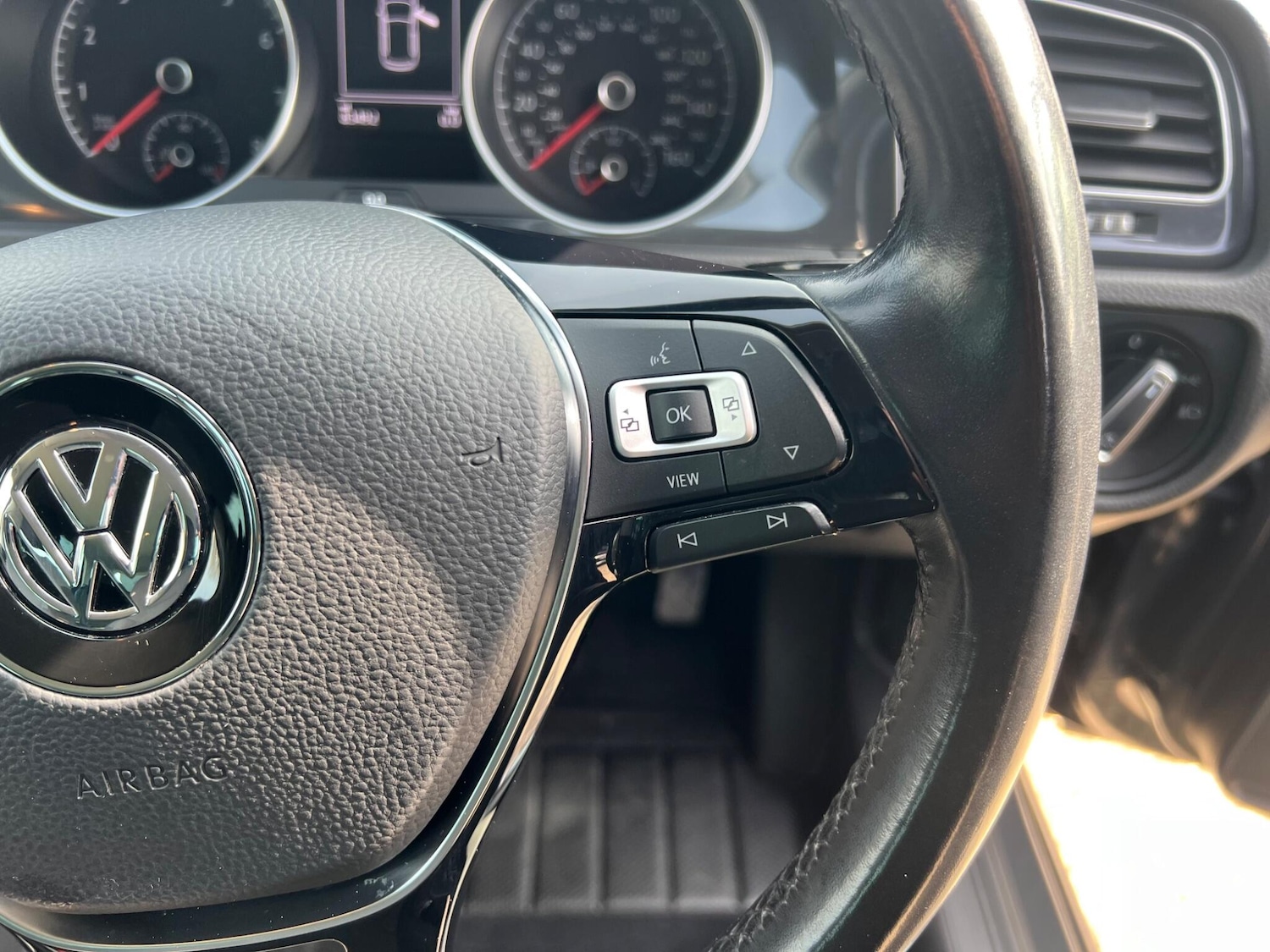 Used Volkswagen Golf 2020 for sale - 78034440: Photo 17