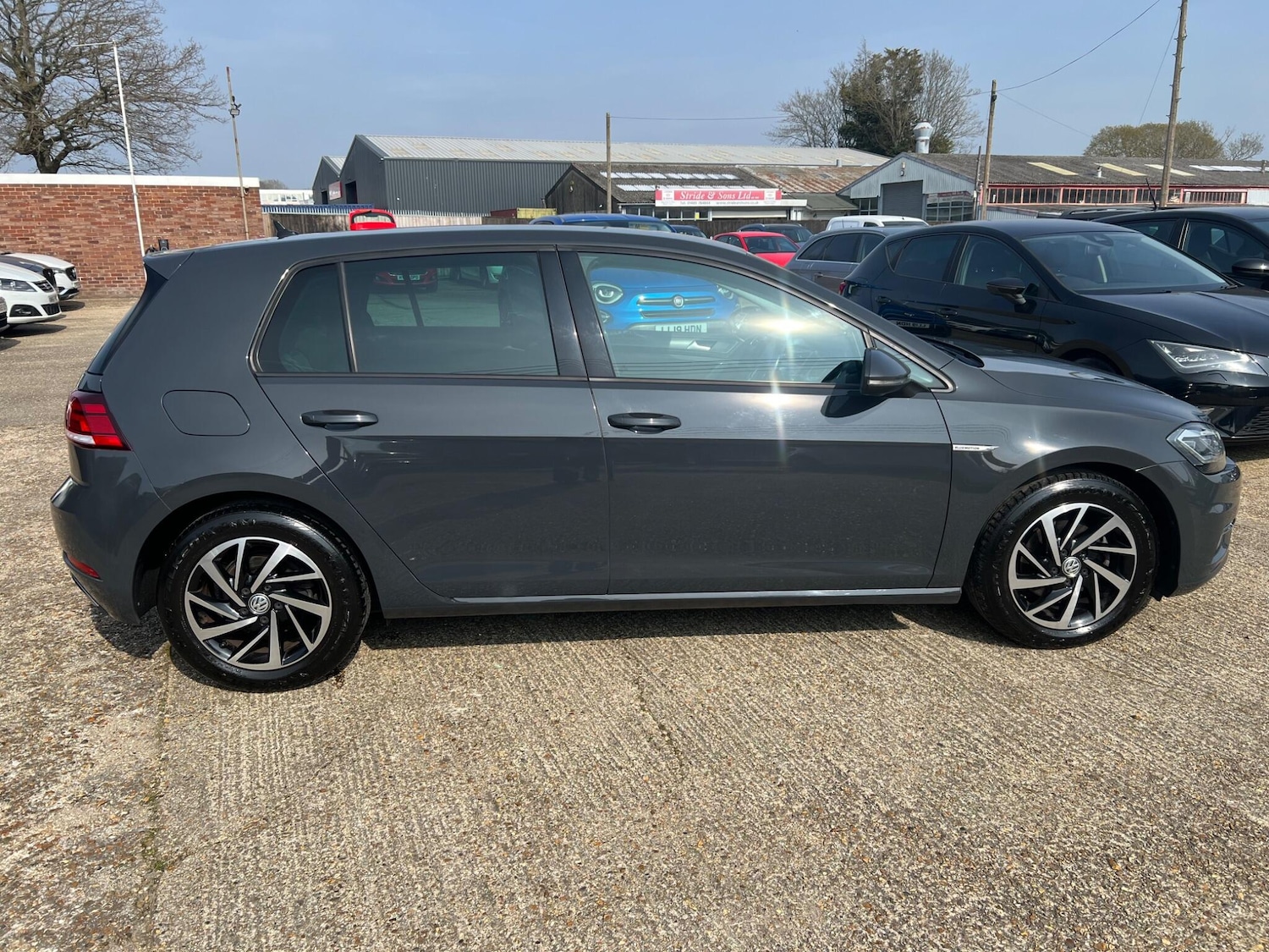 Used Volkswagen Golf 2020 for sale - 78034440: Photo 8